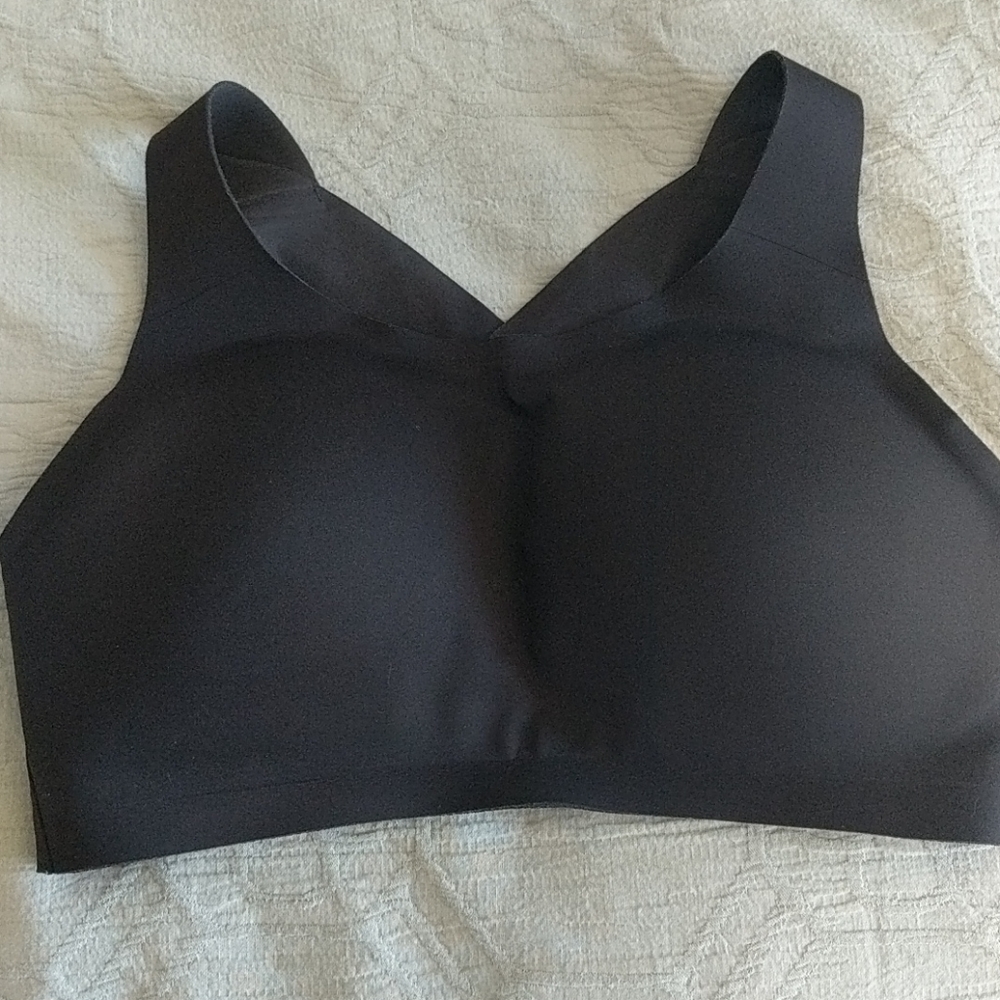 Lululemon bra